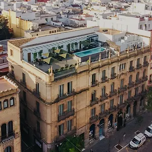 Aquitania Apartahotel